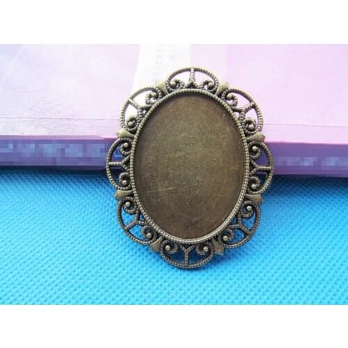 50pcs Antique Silver/Antique Bronze Oval Base Setting Tray Bezel Pendant Charm,Flower Border,Fit 30mmx40mm Cabochon/Cameo
