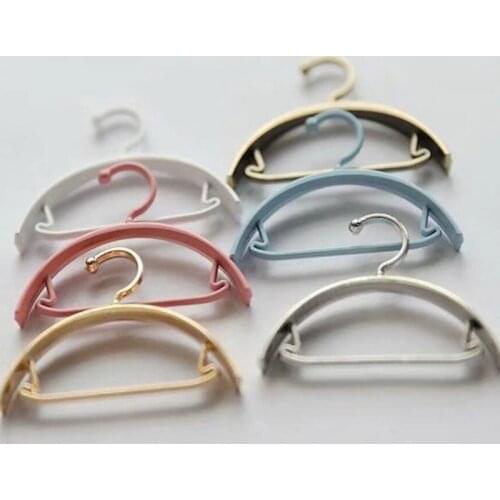 5PCS/LOT 4CM OB11 Doll Hangers Blyth Doll Accessories Mini Hangers For Dolls