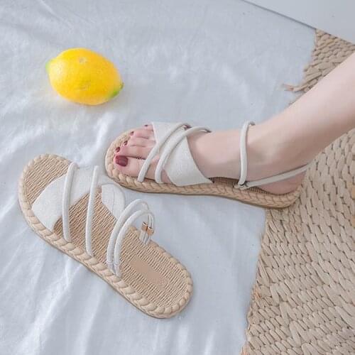 2021 Summer New Style Outer Wear Sandals Fashion Flip-flop Female Flat-bottom Beach Tow Roman Sandals and Slippers