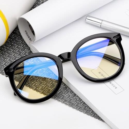 The Cats Eye Fashion Oversized Frame -Block Blue Light Goggles Plain Glasses For Both Men And Women
