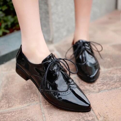 Pointed Toe Shoes Woman 2020 Casual Female Sneakers Shose Women Patent Leather Ballet Flats Oxfords Womens Autumn New Dress