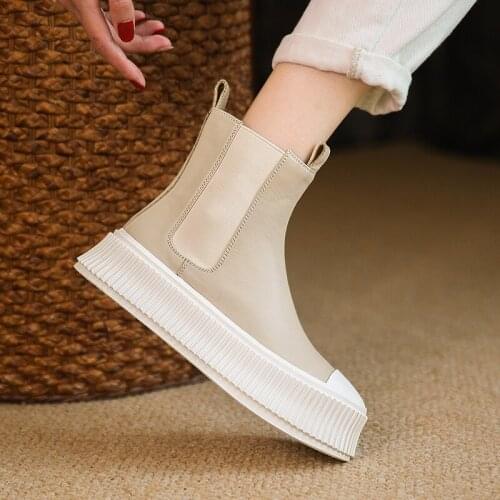 2021 Fashion Platform Womens Ankle Boots Round Toe Autumn and Winter Womens Outdoor Casual Short Boots Flat Shoes Leather Shoes