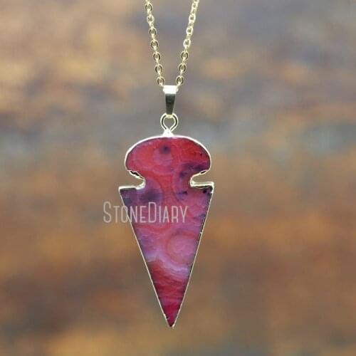 H-QN137 Hot Pink Agat Arrowhead Pendant Necklace Women Gold Color Arrow Pendant Necklace Approx 60mm