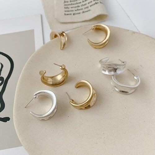 Simple C Shaped Stud Earrings for Women Korean Geometric Semi Circular Metal Texture Earrings Jewelry Female Gifts Bijoux