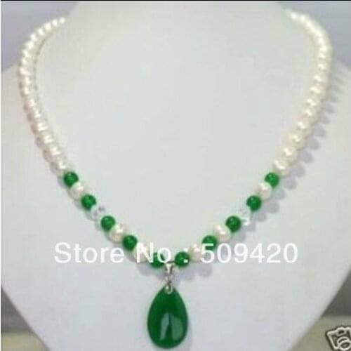 White Freshwater Pearl & green jade Pendant Necklace 18"
