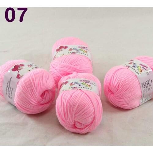 Color optional 4 ballsX50g Cashmere Silk velvet Children Hand kintting Yarn 1807 Pink Ice