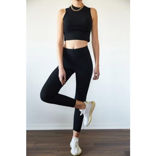 AHG Women's Pants And Skirts