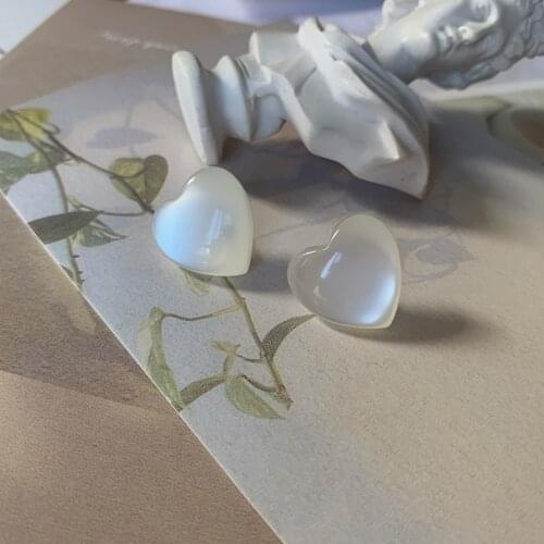 Fashion Sweet White Transparent Resin Opal Stone Earrings Acrylic Fruit Love Heart Stud Earrings for Women Travel Jewellery