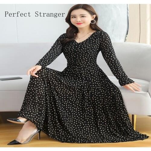 2021 Autumn New Arrival Elegant Korean High Quality Hot Sale V Collar Dots Printed Long Sleeve Chiffon Women Long Dress