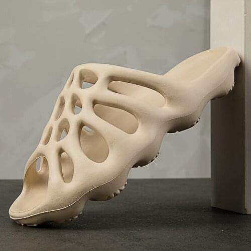 Hot Sale Couples Slippers Fishbone Shoes Fashion Beach Sports Sandals Summer Anti-Slip Clogs Breathable Coconut Porous Shoes