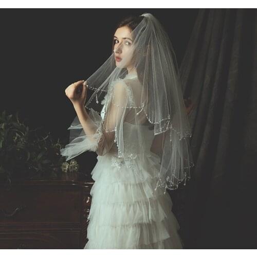 Romantic Short Bridal Veil Bead 2 layers 75 cm *100 cm With Comb White Tulle Veil for Wedding Bridal Party 2019