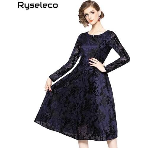New Queen 2018 Autumn Jacquard Velvet Casual Dress Fashion Long Sleeve Oversized Women Party Vintage Midi Flare Party Basic Wear