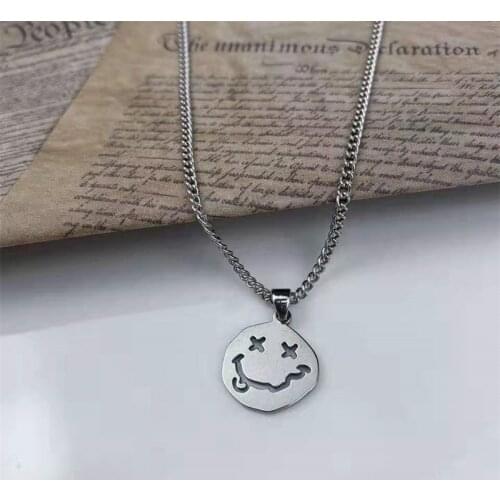 Trend Kpop Smiley Face Necklace Goth Hip Hop Egirl Chain Smile Pendant Necklace For Women Men Girl Neck Chain Gothic Couple
