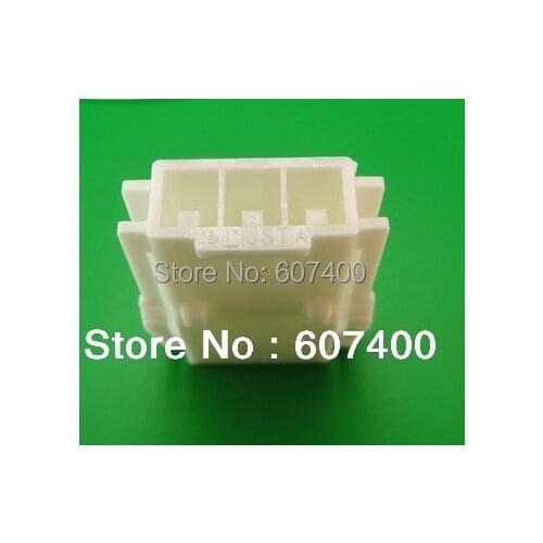 YLR-03V WHITE Housings Connectors terminals housings 100% new and original parts