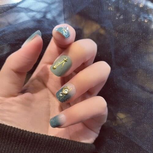 24pcs Dark Green Short Ballet False Nails Bronzing stars moon decoration Wearable Nail Tips Press On Fake Nails Women Manicure