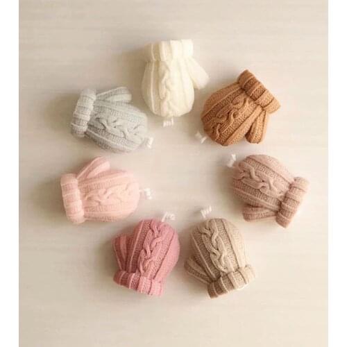 3D Gloves Shape Candle Mold Handmade Silicone Wax Mold Making Molds for Candle Plaster Soap Mold Christmas Home Decor