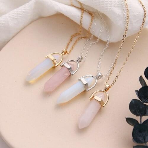 Fashion Natural Stone Pendant Necklace For Women Elegant Lady Engagement Wedding Jewelry Charming Clavicle Chain Accessories