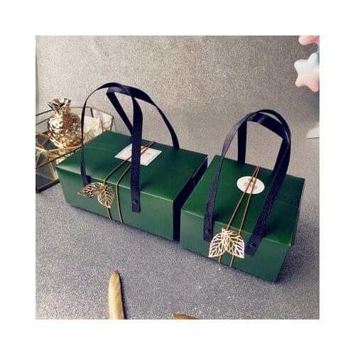 10Pcs/lot Creative Gift Box Green forest Paper Boxes Nougat Cookies Tote Bags Wedding Chocolate Cake Packing Party Supplies