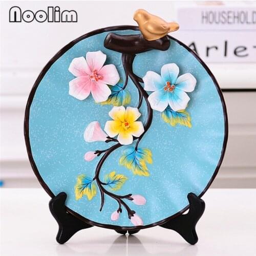 European Modern Minimalist Decorative Plate with Shelf Ceramic Creative Hanging Plate Wine Cabinet Home Decoration Ornaments