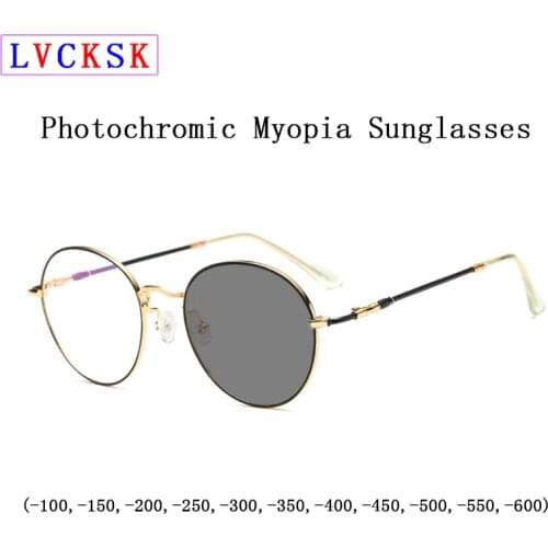 Stainless Steel Retro Round Frame Photochromic Myopia Sunglasses for Women Men Fashion Travel Driving Nearsighted Sun Glasses N5