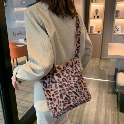 Women Large Capacity Messenger Bags Leopard Plush Shoulder Bags for Womens Autumn and Winter Fashion Ladies Vintage Handbags