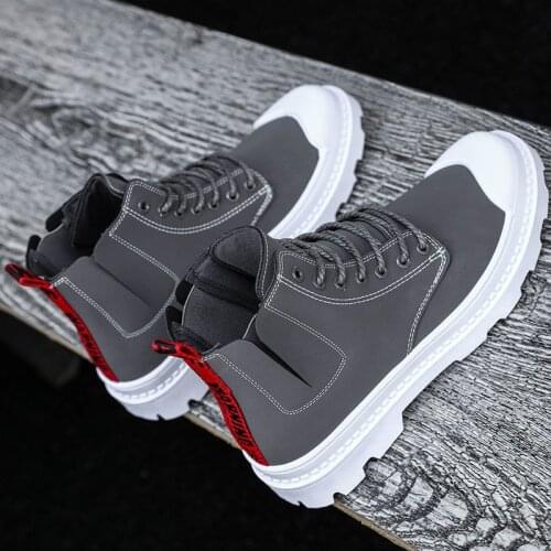 Men Shoes 2021 New Spring Martin Boots Mens High Top Fashion Botas Chaussure Homme