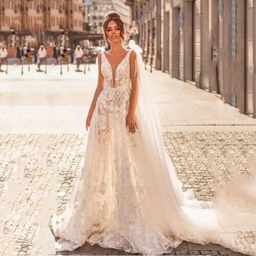 Smileven A Line Wedding Dress 2019 Appliqued Lace Bride Dresses Vestido De Novia V Neck Butterfly Wedding Gown Robe De Mariee
