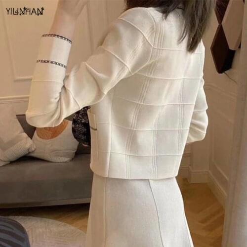 YILINHAN 2021 New Knitting Fleece Lapel Jacket Women Elegant Chic Pearl Buttons Korean Outerwear Office Lady Fashion Wild Coat