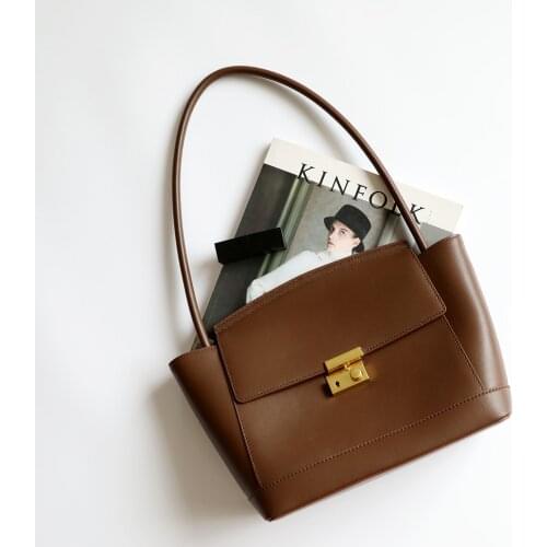 2020 Brand Design Winter Large Trapeze Tote Bag Genuine Leather Women Handbag Long Shouder Strap Armpit Shopping Bag