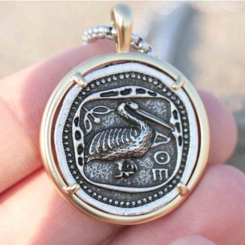 Pelican Necklace Heraldic Medallion Piety Florida Birds Men Women Lover Pendant Jewelry