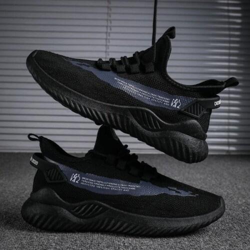 Lightweight Men Sneakers Fashion Men Casual Shoes Breathable Men Shoes Walking Sneakers Mens Tennis Mens Designer Shoes