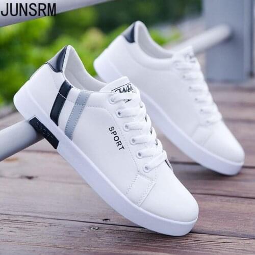 2021 Men Shoes Flat Summer Man Breathable Light Casual Shoes Male Tenis Masculino Sneakers White Business Travel Sports Shoes