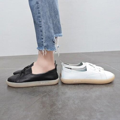 New Spring Fashion Round Head Ladies Flat Shoes Light Casual Comfortable Solid Color Wild Zapatos De Mujer Zapatillas W28-24