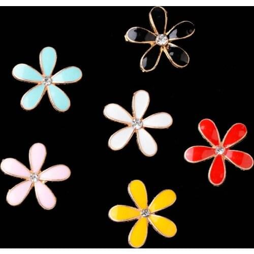 10pcs/lot Alloy Five petal flower Rhinestone Gold Pendant Buttons Ornaments Jewelry Earrings Choker Hair DIY Jewelry Accessories