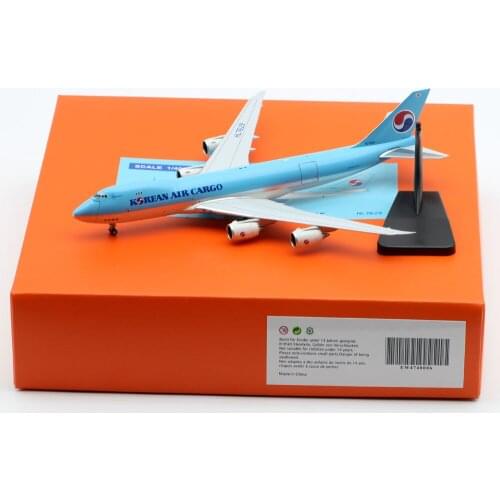 1:400 Alloy Collectible Plane JC Wings EW4748006 Korean Air Cargo Interactive Boeing B747-8F Diecast Aircarft Jet Model HL7629