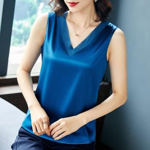 Korean Fashion Silk Tank Top Women Satin Office Lady Tank Top Lace Solid Women Tops Loose Clothing for Women