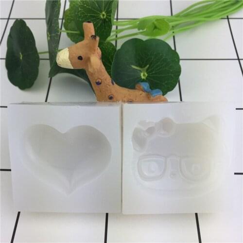 1Pcs Cat And Love Silicone Mould Polymer Clay Candle Handmade Soap Mold 3D Gift DIY Fondant Chocolate Moulds