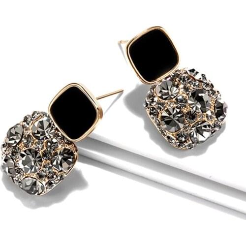 2021 New Korean Crystal Earring Small Rhinestone Vintage Dangle Earrings for Women Cute Lovely Shiny Party Fashion Jewelry Mujer