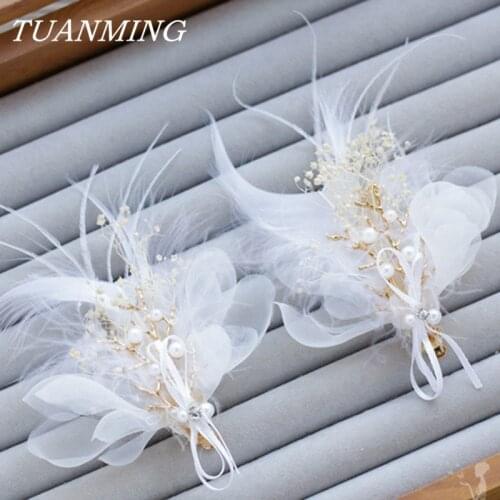 White Yarn Feather Hair Clips Wedding Bride Hair Jewelry Pearl Rhinestone Golden Hairpins Feather Hairgrip Accessories