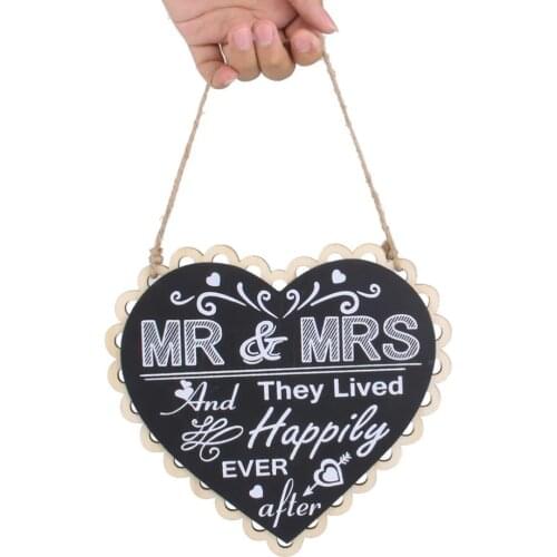 Wedding Craft Heart Shape Wooden Blackboard Pendant Mr & Mrs Sign Hang Tag Wedding Decoration Favors Party Supplies Craft Gifts