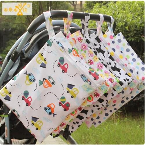 Baby Diaper Bag Reusable Waterproof Nappy Wet Bag Fashion Changing Zipper Pocket Travel Storage Cartoon Pail Liner 20*25CM