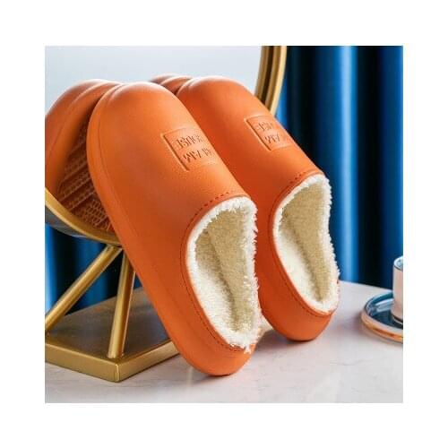 Sandálias de verão logotipo personalizado e chinelos para uso doméstico $ 18