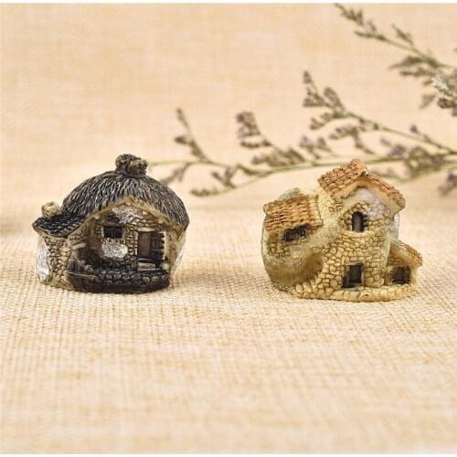 1 Pcs Mini Small House Cottages Natural Resin Toys Crafts Figure Moss Terrarium Garden Ornament Landscape Fairy Garden Supplies