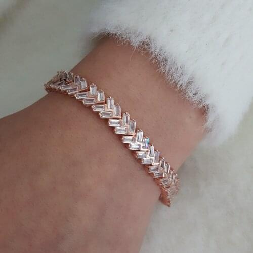 Trendy 925 Sterling Silver Fashion Baguette Dimond Gift Party Bracelet Valentines Day For Women Fine Jewelry Luxury Accessory