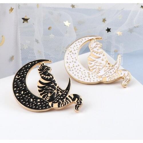 Charming Elegant Cat Brooches Badges Crescent Moon Cartoon Animals Enamel Pins Jackets Denim Lapel Jewelry Gift For Kids Friends