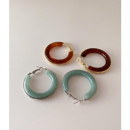 SRCOI Retro Green Brown C Shape Circle Resin Earrings Minimalist Round Geometric Hoop Earrings Women Party Trendy Jewelry 2021