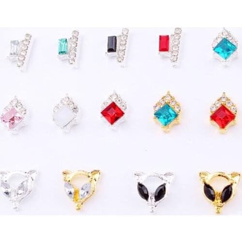 10Pcs/Pack Nail Sticker Charms Crystal Metal Diamonds Stone Strass Nail Art Decorations Glass Jewelry Accessoires Rhinestones