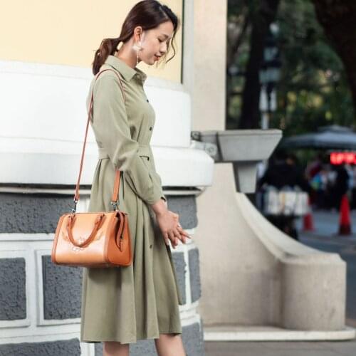 26x23CM Handmade Creative Hand Fashion Casual Messenger Bags Cow Leather Genuine Leather Women a6975