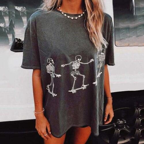 Super Chic vintage black Skateboard Skeletons graphic tees women oversized t shirt women casual boyfriend tee top summer 2021