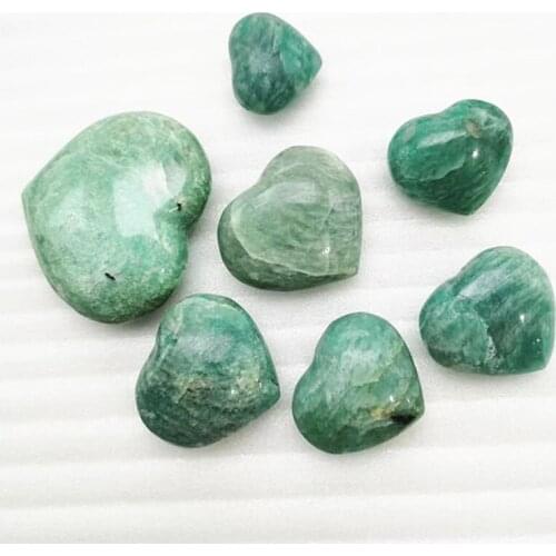 Hand carved quartz green amazonite heart shaped crystals healing stones for home decoration